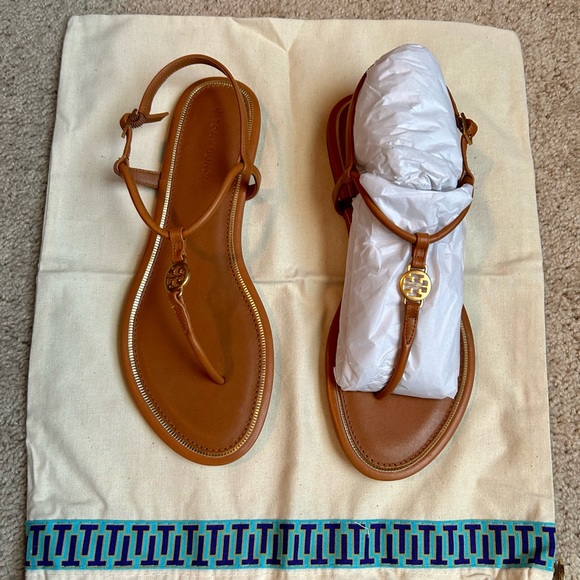 Tory Burch Shoes - NWT Tory Burch Emmy sandal